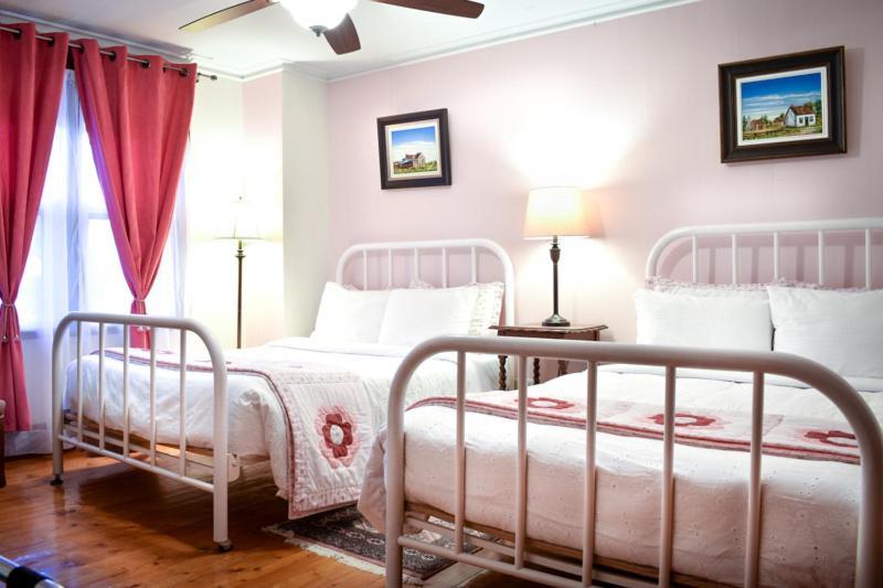 Complexe D'Hebergement La Maison Touristique Dugas 卡拉凯特 外观 照片