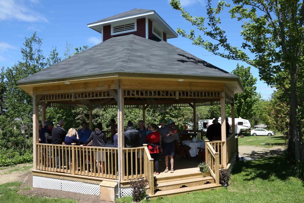 Complexe D'Hebergement La Maison Touristique Dugas 卡拉凯特 外观 照片